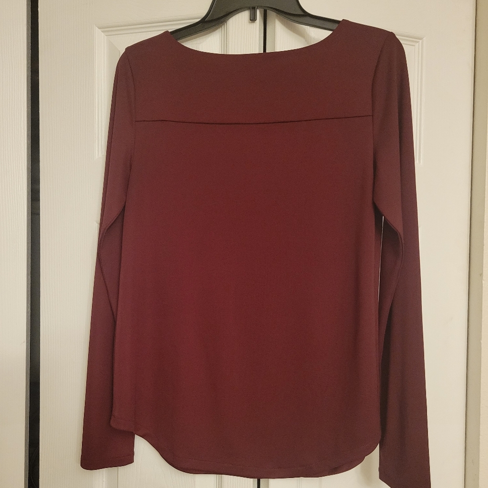 Maroon long sleeve blouse - Picture 4 of 4